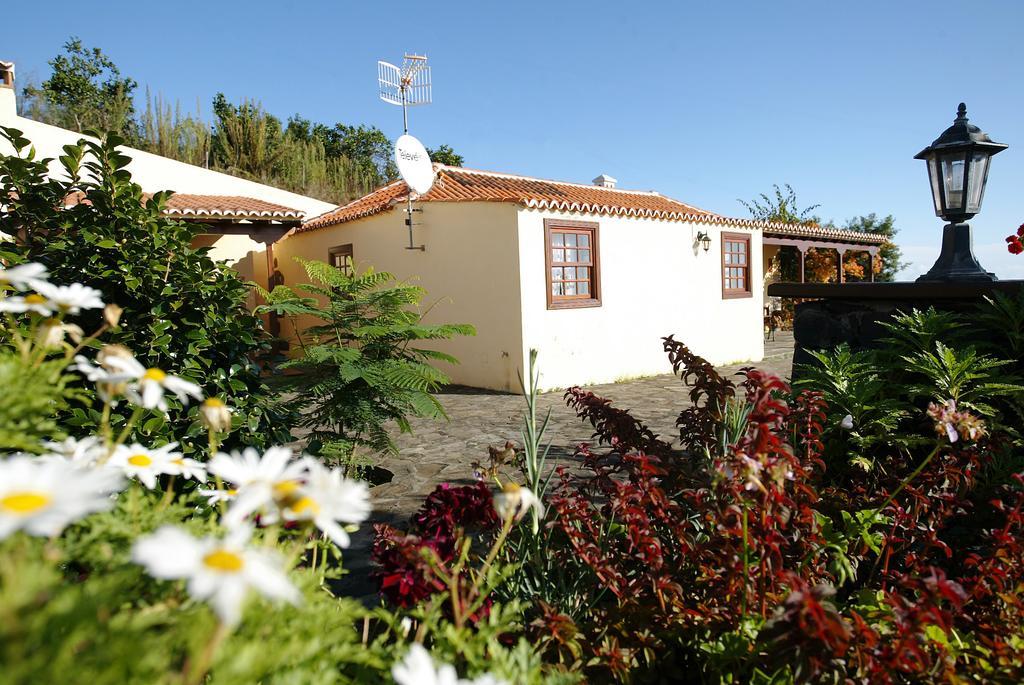 Atilio Villa Puntallana Exterior photo